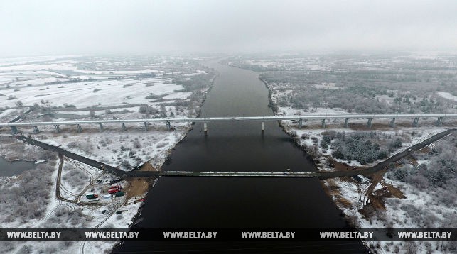 Лукашенко поручил в текущем году построить новый мост между Житковичами и Туровом