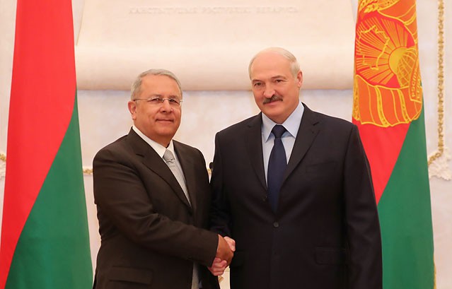 Лукашенко принял верительные грамоты послов зарубежных государств 