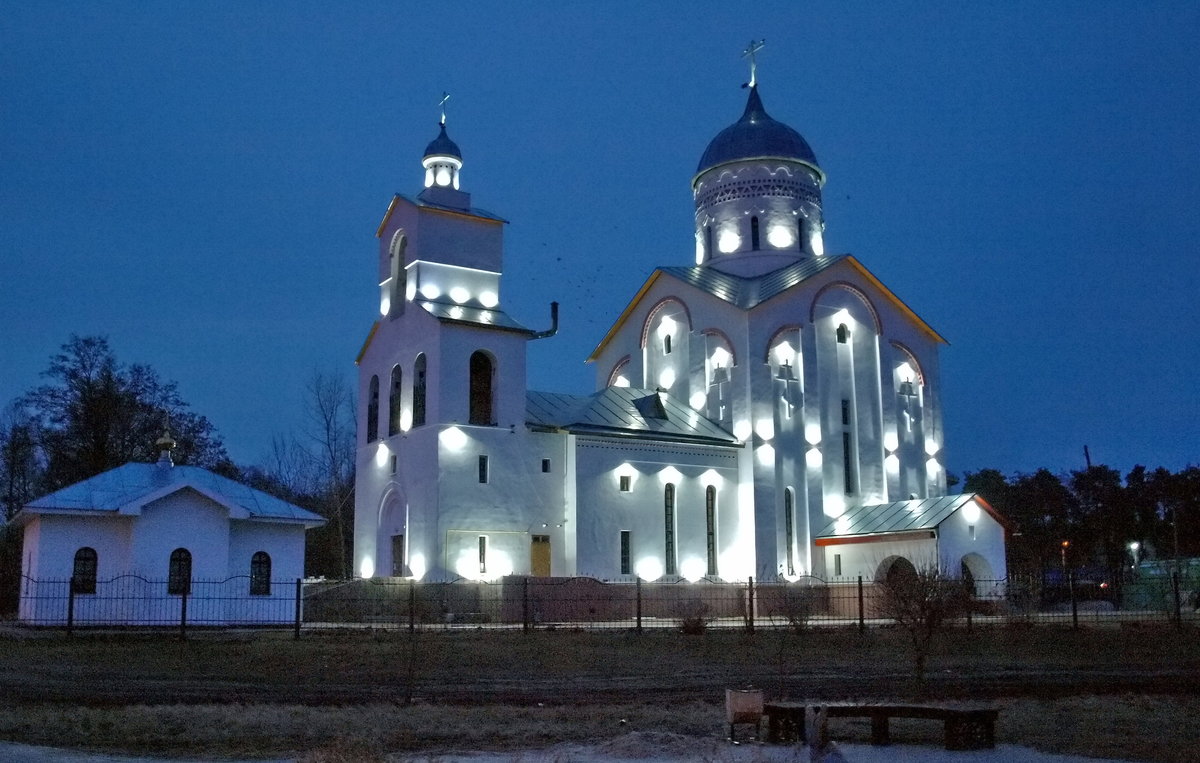 Православные верующие отмечают Введение во храм Пресвятой Богородицы 4 декабря