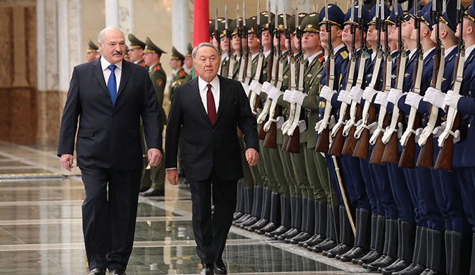 Беларусь и Казахстан подписали договор о социально-экономическом сотрудничестве 