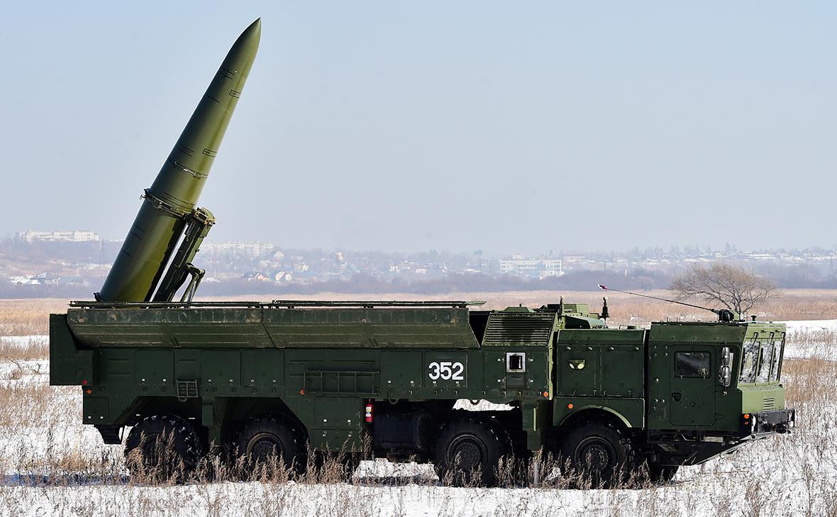Шойгу, заявил, что Беларусь получила от России комплекс «Искандер», способный использовать ядерное оружие