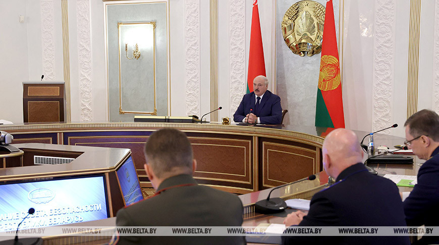Лукашенко подробно раскрыл суть принятого 9 мая декрета