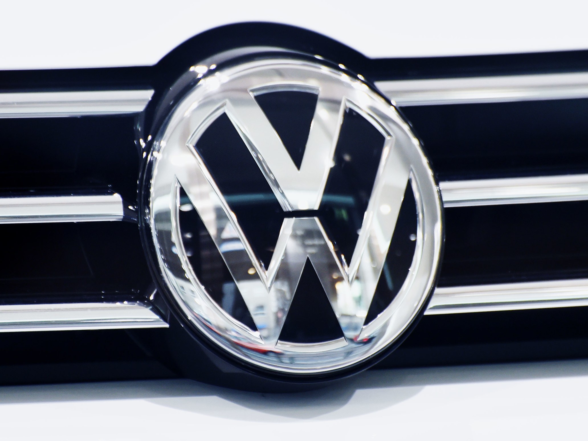 Volkswagen отзывает почти 2 млн автомобилей