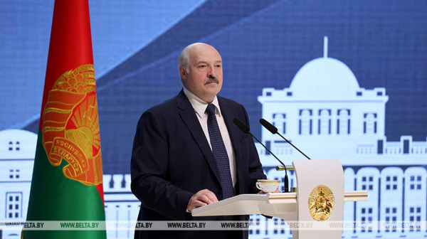 Президент Беларуси: наши люди умеют делать все
