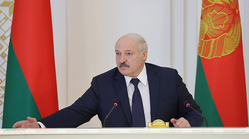 Лукашенко: следствие в отношении Протасевича и Сапеги будет вестись в Беларуси