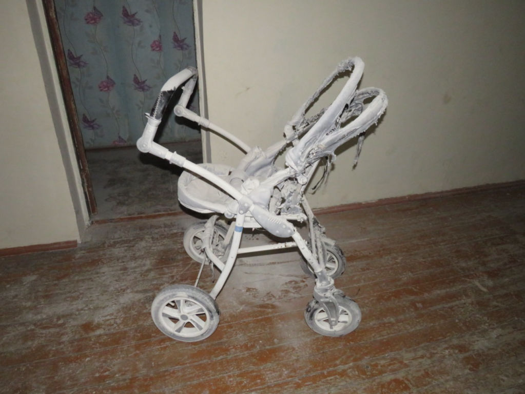 В Жлобине обиженный сосед поджег детскую коляску
