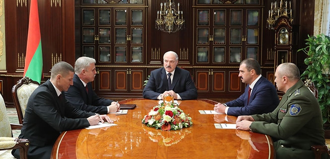 Александр Лукашенко встретился с силовым блоком страны 