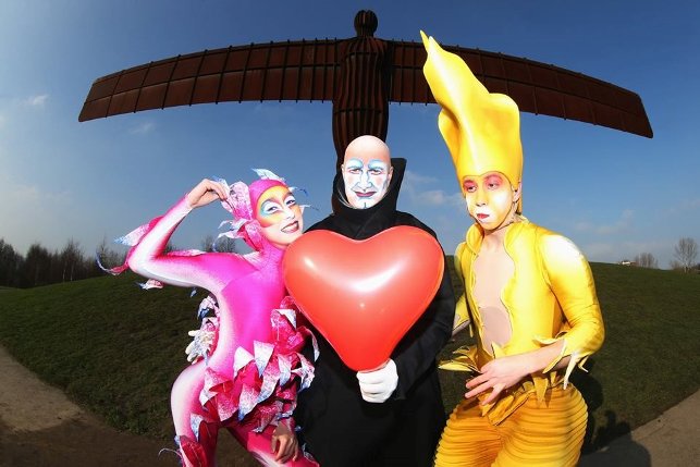 Артисты Cirque du Soleil устроят флэш-моб в белорусской столице