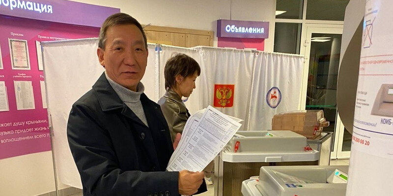 Досрочное голосование на выборах президента стартовало в некоторых районах РФ