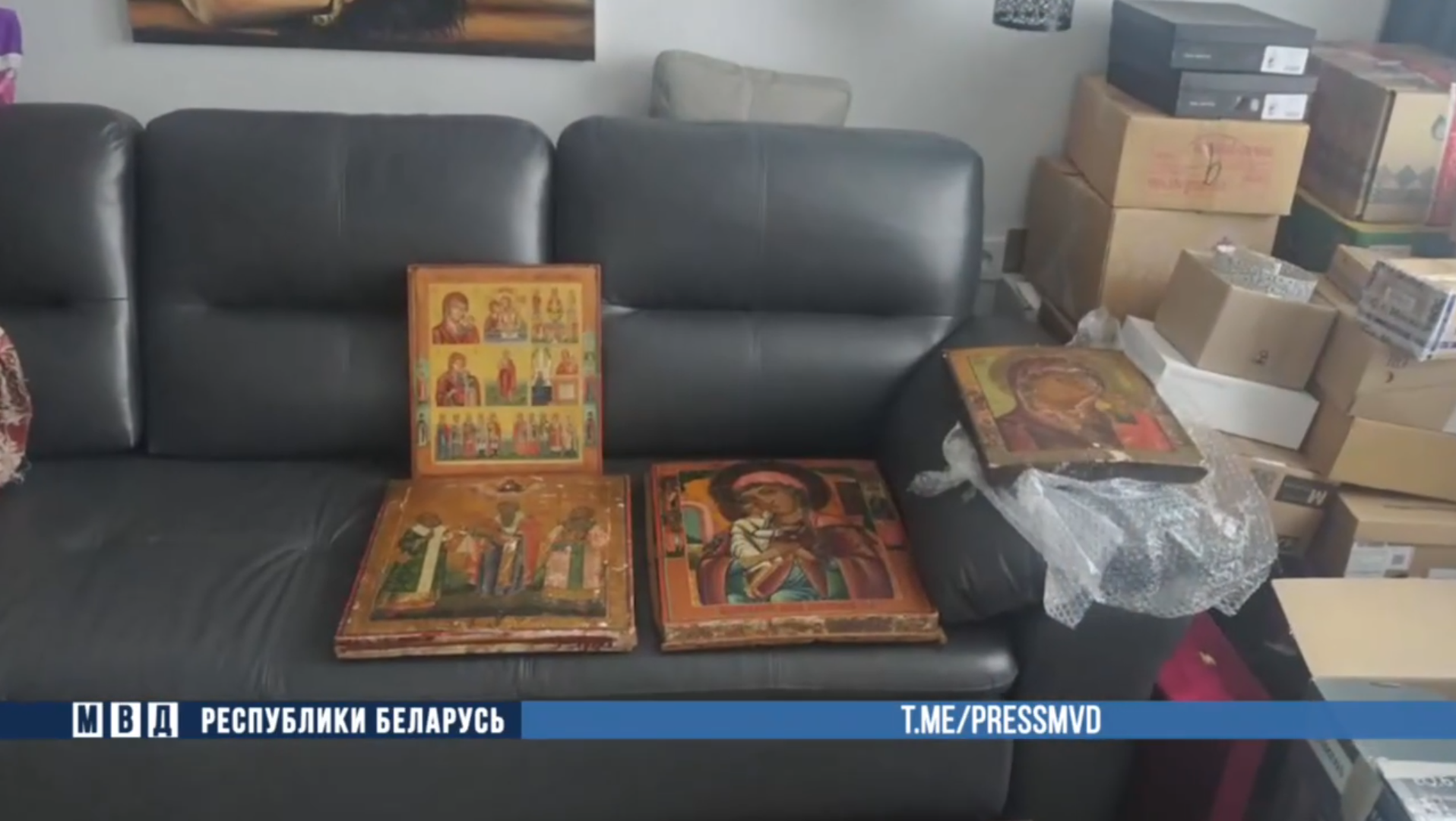 Гомельчанка лишилась коллекции старинных икон и... обрела её снова