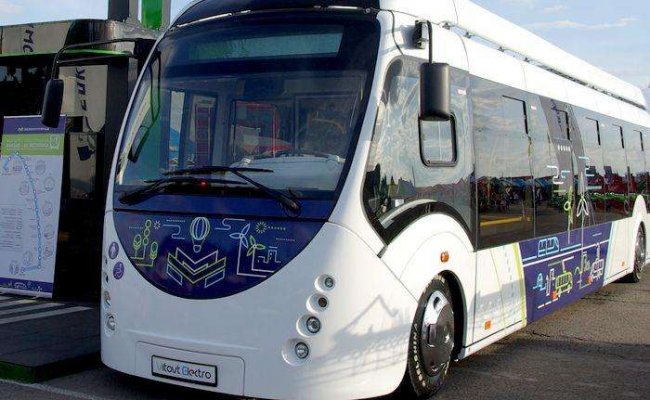 Беларусь поставит в Душанбе первые четыре электробуса
