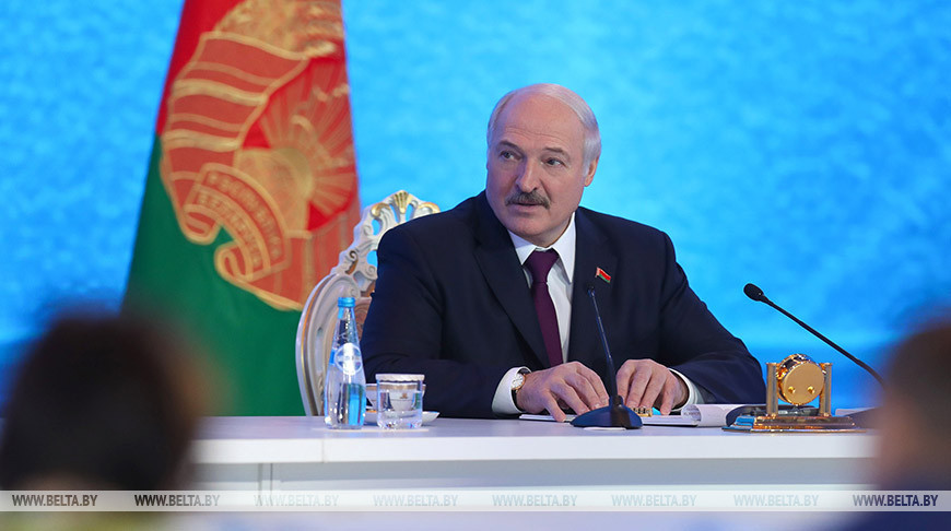 Лукашенко 9 августа встретится с журналистами и представителями общественности