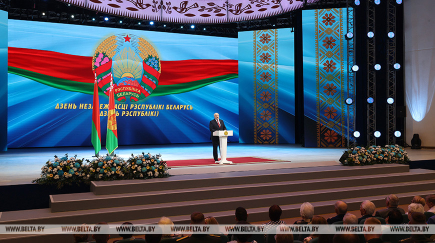 О значении Дня Независимости, новом коллаборационизме, терактах и покушении – о чем говорил Лукашенко накануне праздника