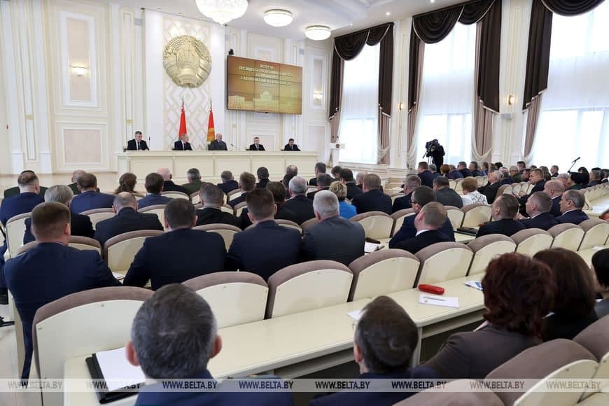 Лукашенко: вся мощь Гомельской области должна быть восстановлена