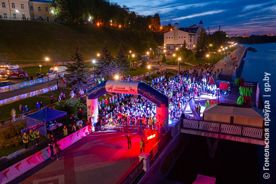 Более 300 бегунов выйдут на старт Сожского полумарафона в Гомеле