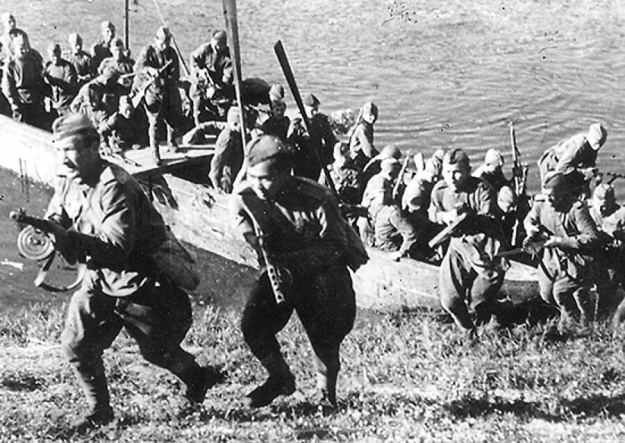 23 июня 1944 года началась Белорусская стратегическая наступательная операция «Багратион»