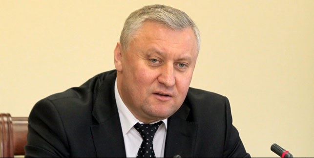 Губернатор Владимир Дворник заострил внимание на готовности сельхозтехники