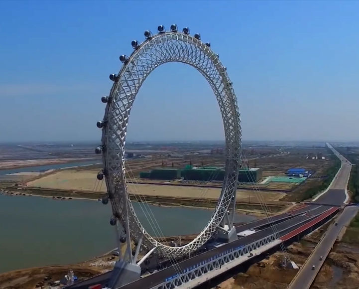 Самое большое в мире колесо обозрения без спиц открылось в Китае