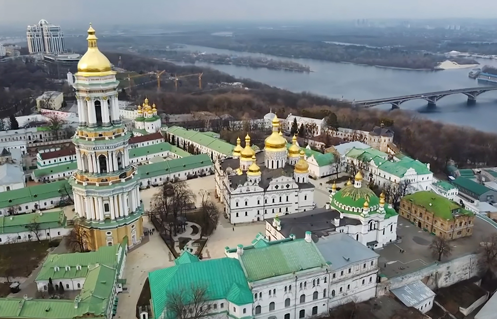 Белорусская православная церковь готова принять монахов Киево-Печерской лавры в случае их выселения