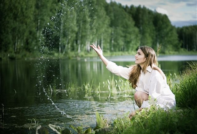 Православные верующие отмечают Чистый или Великий четверг 9 апреля