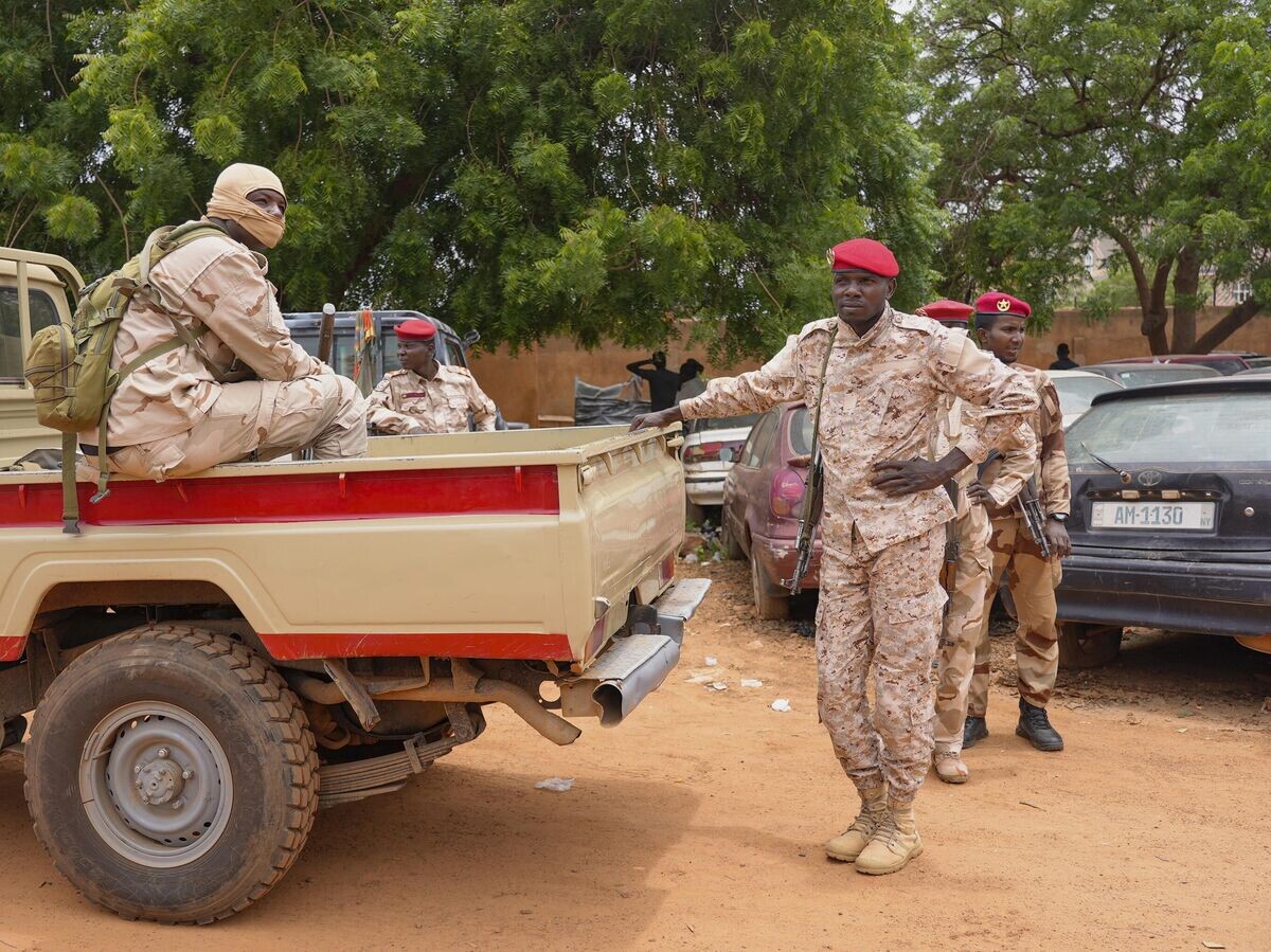 Нигер готовится к возможному конфликту с Францией