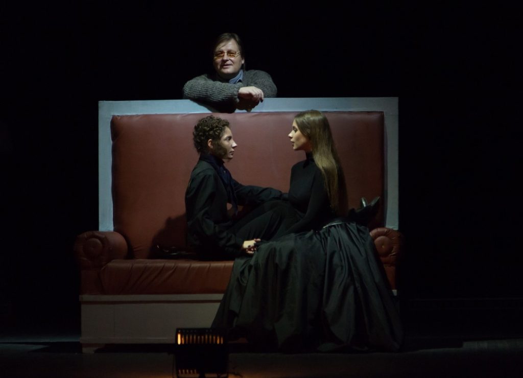 31 марта, ночью, Гомельский облдрамтеатр покажет спектакля «Маленькие трагедии. Пушкин». Но только 100 зрителям