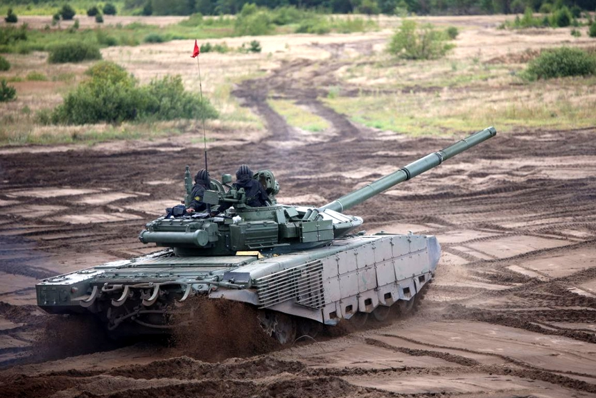 Видео. Госкомвоенпром показал белорусский танк, созданный с учетом спецоперации, которым вооружат белорусскую армию