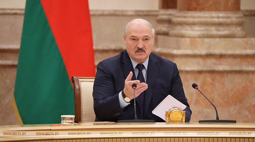 Лукашенко заявил, что мира в Украине можно достичь за несколько дней