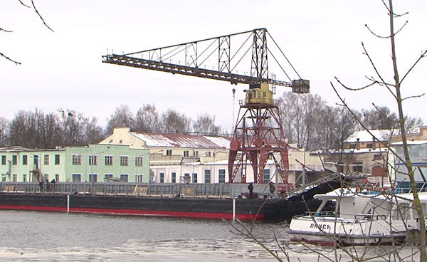Паромная переправа прибыла из Пинска в Житковичский район 