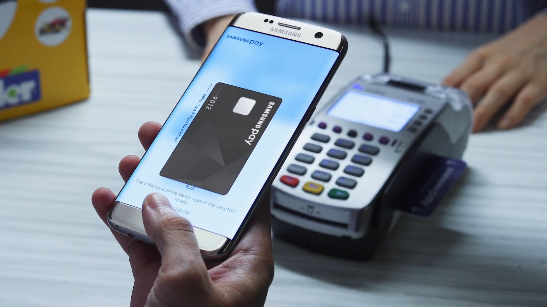 Сервис Samsung Pay заработал в Беларуси 