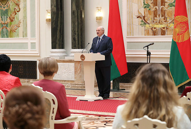 Лукашенко: Наш суверенитет — это люди
