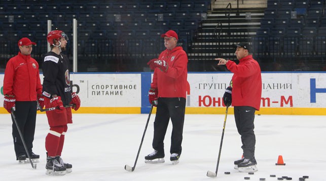 Тренерский штаб сборной Беларуси по хоккею назвал состав на ЧМ в Данию