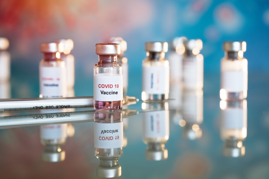 Пиневич заявил, что первый образец белорусской вакцины от коронавируса получат в апреле 2023 года