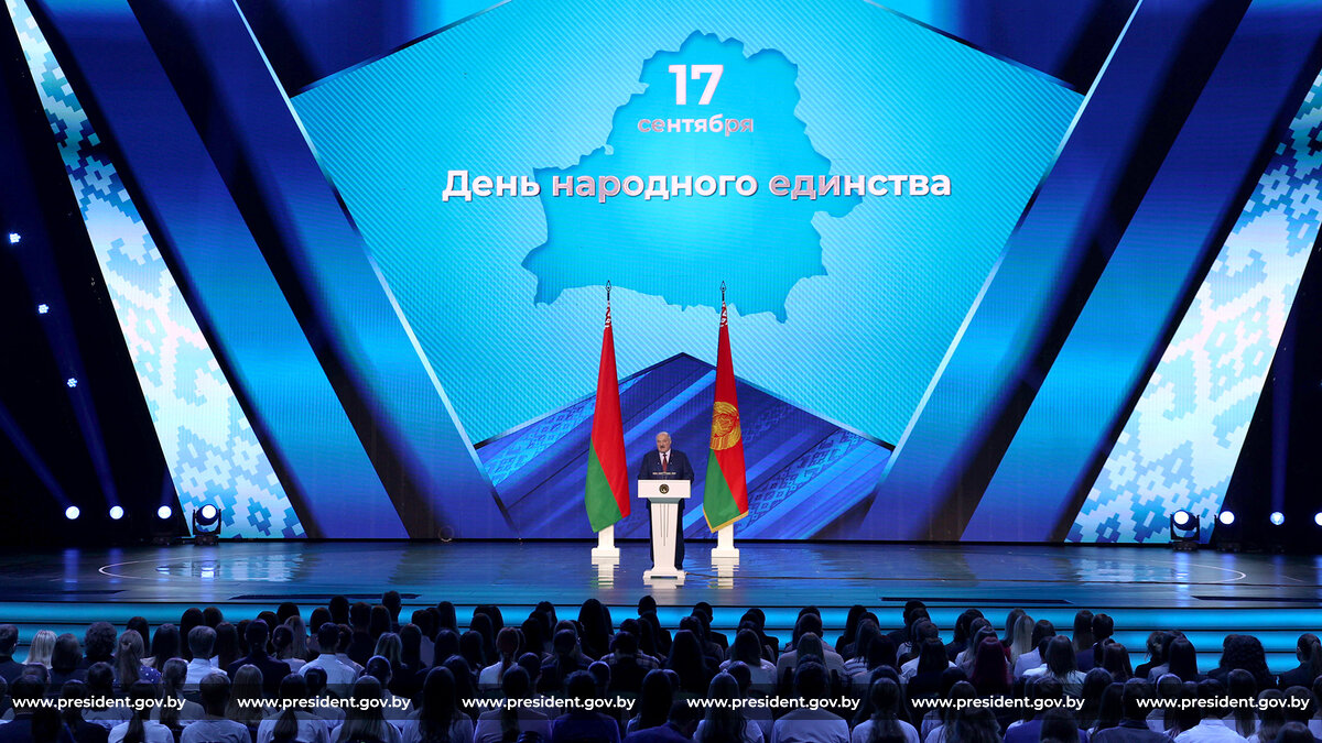 Лукашенко предупредил, что нападение на Беларусь - это третья мировая война