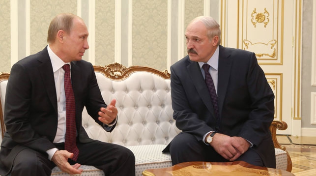 Александр Лукашенко поздравил Владимира Путина с победой на выборах президента