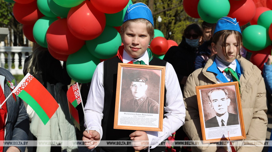 Лукашенко: День Победы - великий праздник, но сегодня он с привкусом боли и печали