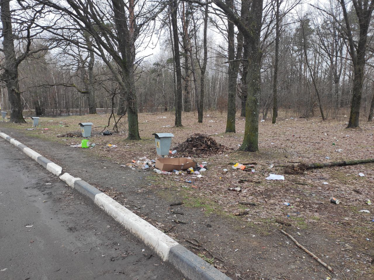 В Речицком районе нашли очень грязный кемпинг
