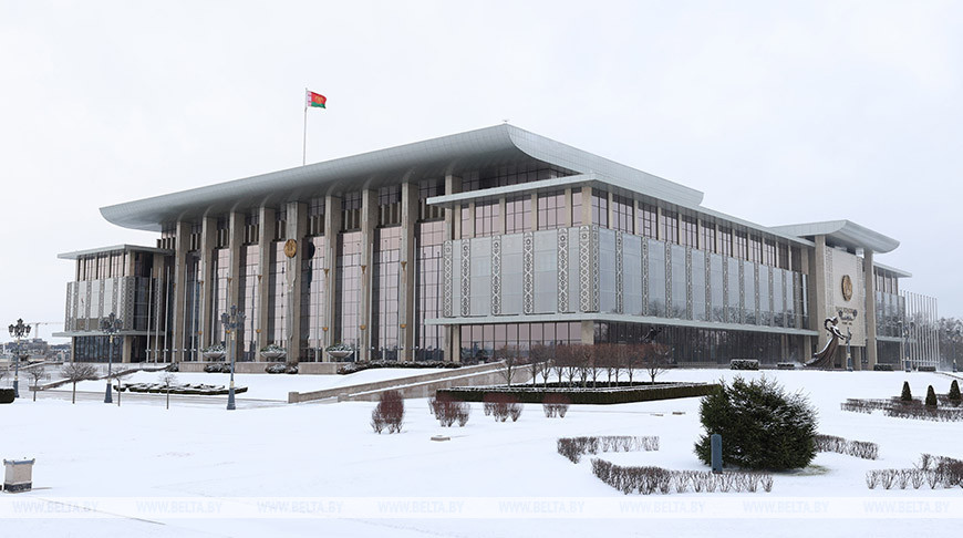 Лукашенко: за ночь обстановка у западных и южных границ Беларуси резко изменилась
