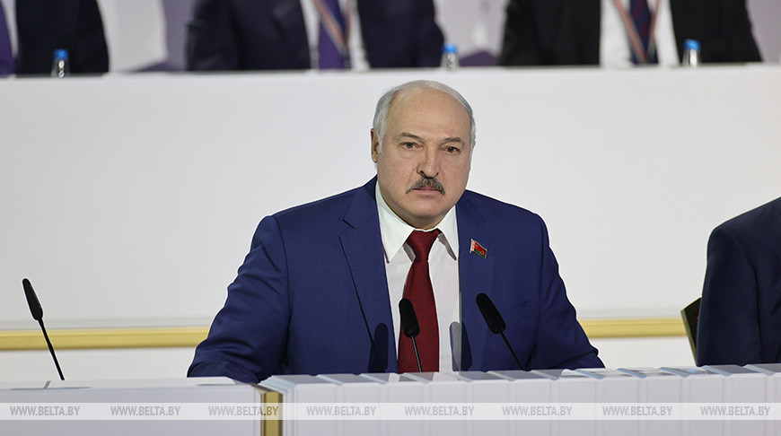 Лукашенко - частному бизнесу: нужны инициативные люди, но они должны работать в интересах государства, а не на его разрушение