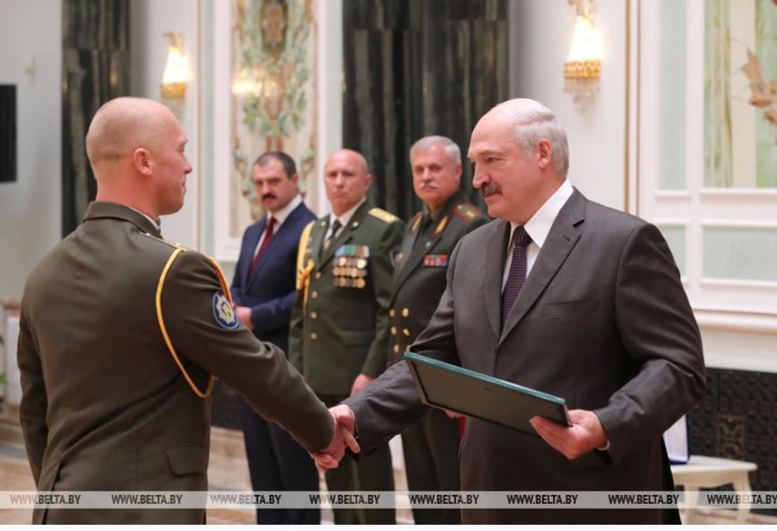 Лукашенко обратился к сотрудникам своей службы безопасности