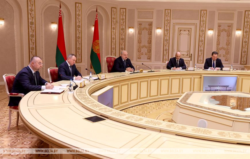 Лукашенко сказал, при каких возможностях Беларусь была бы в шоколаде