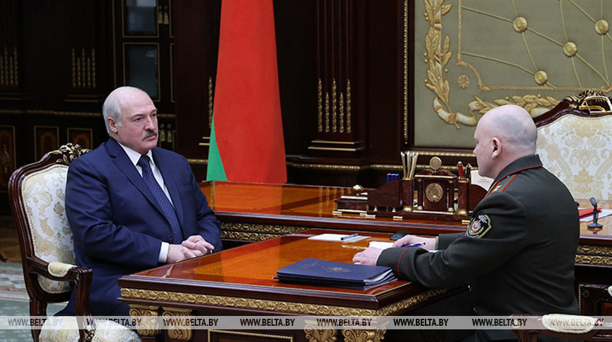 Ситуация в сфере нацбезопасности и защита конституционного строя - подробности встречи Лукашенко с главой КГБ
